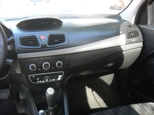 Renault Fluence 1,6 Naf Confort 2011 Champagne