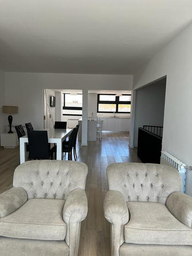 Venta Excelente Ph 5 Ambientes De Categoria En Chauvin - Sin Expensas