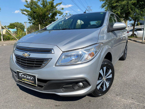 Imagem 2 de 13 de Chevrolet Prisma 1.0 Lt Spe/4