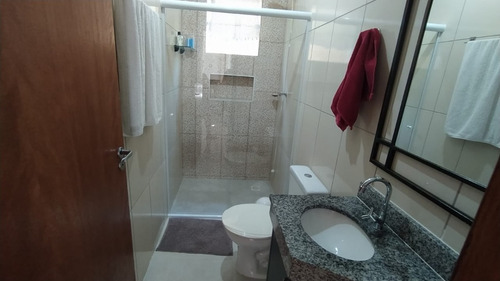 Imagem 20 de 28 de Casa No Jardim Regina, Em Itanhaém, Com Churrasqueira, Espaço Para Piscina, Despensa, Jardim , Aceita Financiamento Bancário