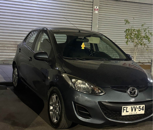 Vendo Auto Mazda 2 Sport Vehículo De Compañía De Seguros En