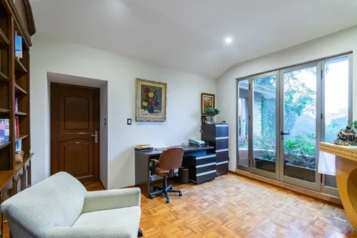 En Venta Casa En Rio Escondido Con Seguridad , A Pasos De Lomas Hipodromo