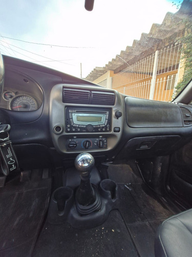 Ford Ranger 2.3 XLS 4X2 CS 16V