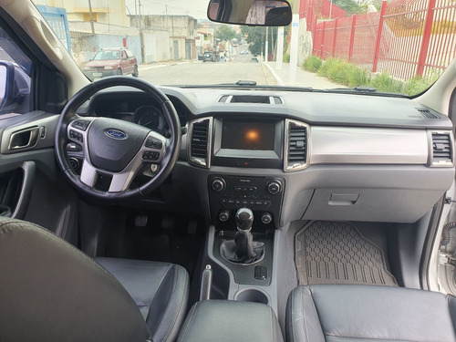 Ford Ranger 2017 2.5 Xlt Cab. Dupla 4x2 Flex 4p