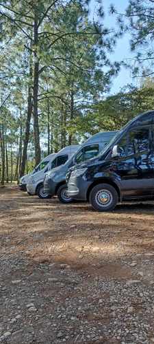 Renta Camionetas Con Chófer En Guadalajara 13 Y 20 Pasajeros