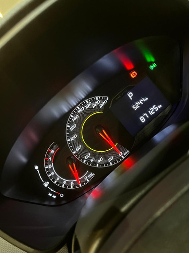 Chevrolet Spin 1.8 ACTIV7 8V FLEX 4P AUTOMÁTICO
