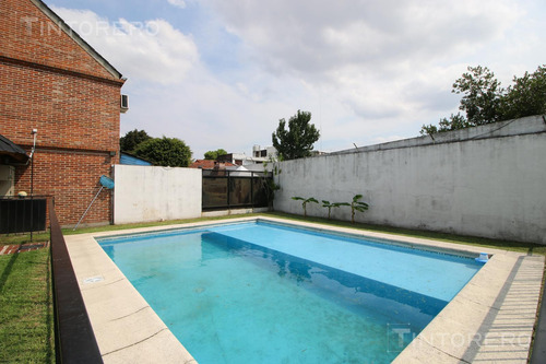 Depto. En Venta En Carapachay, Dos Ambientes Con Jardín Y Cochera