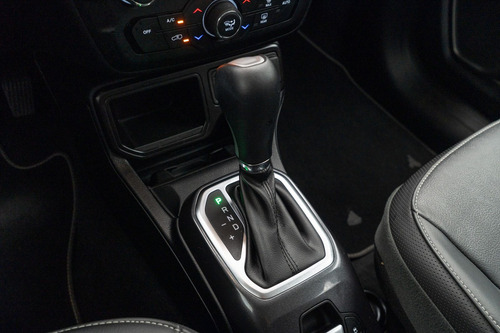 Jeep Renegade Long. T270 1.3 TB 4x2 Flex Aut.