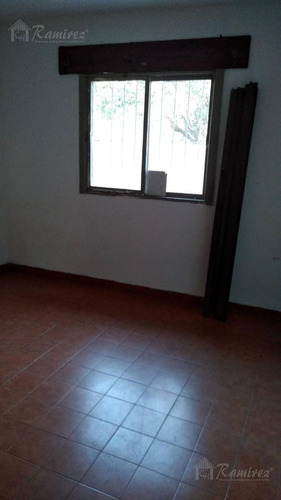 Casa 4 Ambientes En Venta - La Reja, Moreno