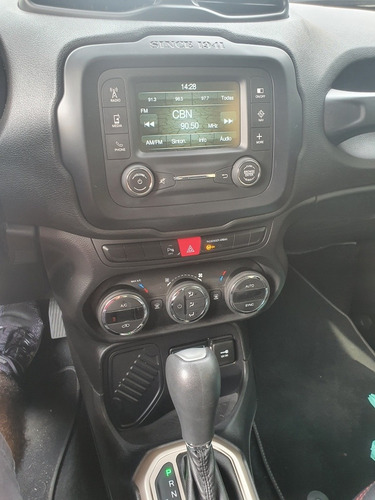 Imagem 7 de 7 de Jeep Renegade 2016 1.8 Longitude Flex Aut. 5p