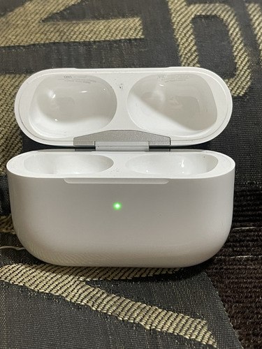 Estuche De Carga Airpods Pro 2da Generación Usb-c Original Blanco (Usado)