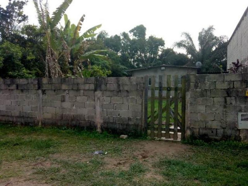 Imagem 11 de 11 de Casa No Balneário Gaivota, Em Itanhaém, Com 02 Dormitórios; 01 Wc; 01 Cozinha; 01 Sala