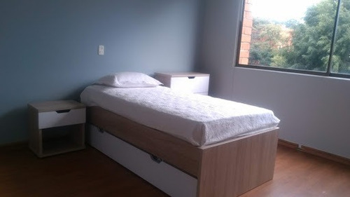 Apartamento En Arriendo Poblado 622-13753