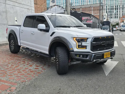 Ford F-150 3.5 Svt Raptor Supercrew