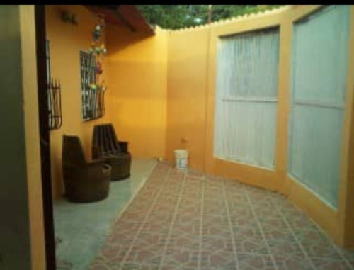 Casa En Venta Las Guacamayas, La Victoria. Estado Aragua