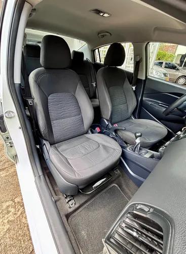 Kia Rio 1.2 4 p