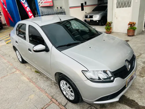 Renault Logan 1.6 Automático version Life+ A.A
