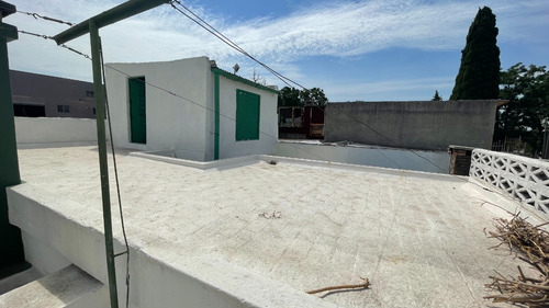 Financiada! La Teja, Casa, Apartamento Al Fondo Y Local, Padrón Único.