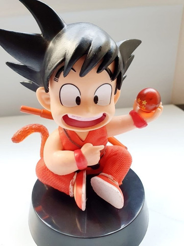 , Figura Goku (com Esfera) - Dragon Ball