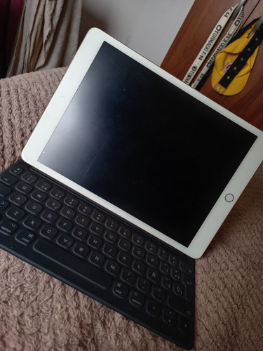 iPad 10.2 + Apple Pencil + Teclado Original 