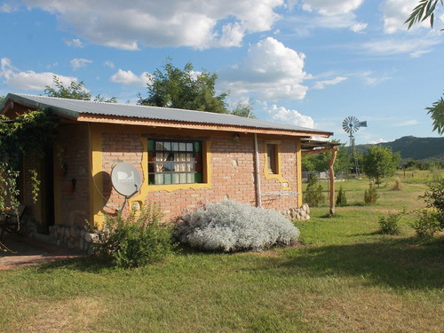 Alquiler Casa En Nono Con Calefacción A 80 Mts Del Rio, Traslasierra, Cordoba Cabaña Y Hermosas Vistas Lac
