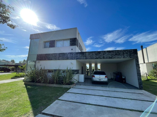 Imagen 5 de 30 de Casa 5 Amb. Con Piscina Terravista
