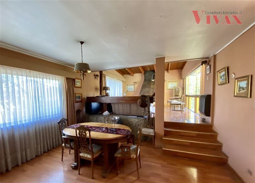 Imagen 4 de 13 de Casa En Venta De 4 Dorm. En Las Condes P. Hurtado Chesterton