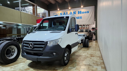 Mercedes-Benz Sprinter 516 Cdi Chasis 4325