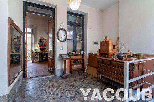 Ph En Venta - 4 Dormitorios 2 Baños - 270mts2 - Almagro