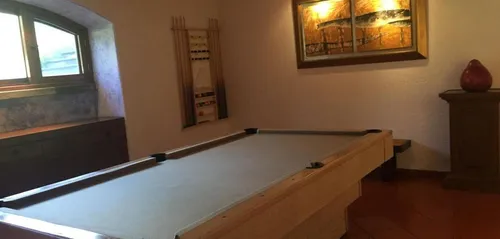La Casa De Los Apantles