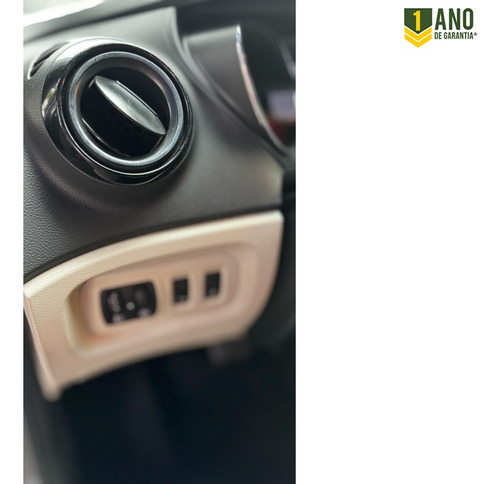 Renault Captur 2.0 16V HI-FLEX INTENSE AUTOMÁTICO