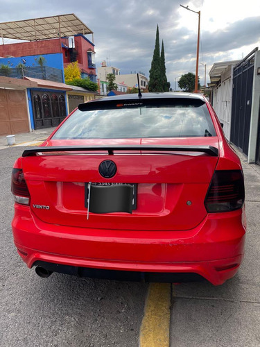 Volkswagen Vento 1.6 Starline At