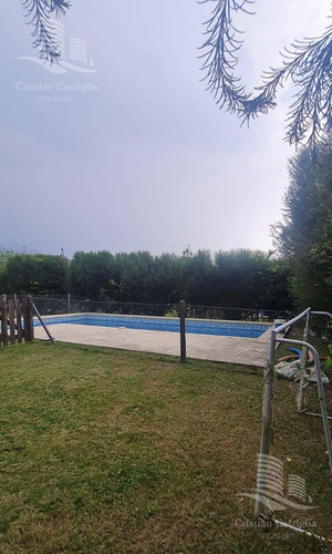 Casa En Venta San Isidro Labrador - 5 Ambientes Con Dependencia De Servicio
