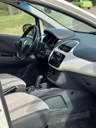 Fiat Punto 1.6 Essence Dualogic Plus