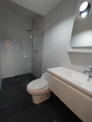 Imagen 9 de 9 de Apartamento En Urb. La Soledad 04128887550