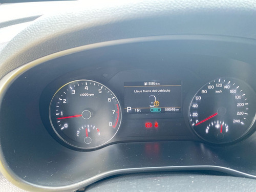 Imagen 15 de 25 de Kia Sportage 2020