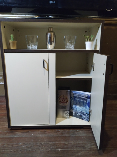 Mueble Tv Con Estante Regulable