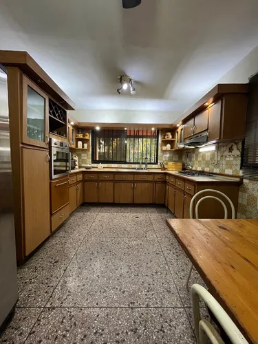 Vende Casa Urb. La Viña