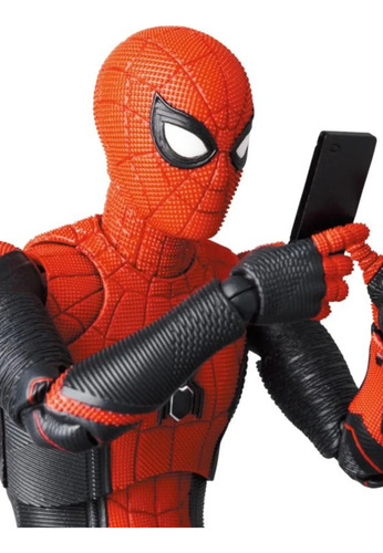 Figura De Acción Mafex 194 Spiderman De Juguete Tom Holland