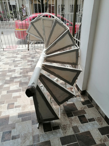 Escalera De Caracol 