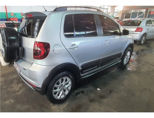 Imagem 4 de 9 de Volkswagen Crossfox 1.6 Mi 8v Flex 4p Manual