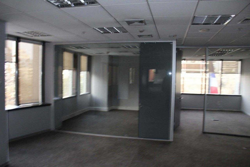 Imagen 6 de 10 de Oficina Habilitada En Nueva Apoquindo