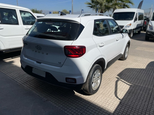 Hyundai Venue 1.6 QX VALUE MT - UNICO DUEÑO