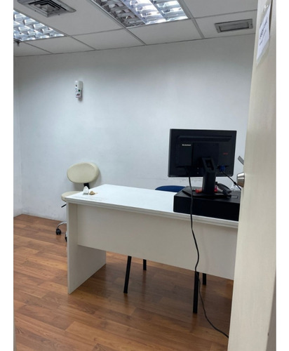 Cubículo Alquiler Caracas La Candelaria Inmobiliaria Ncv 2835