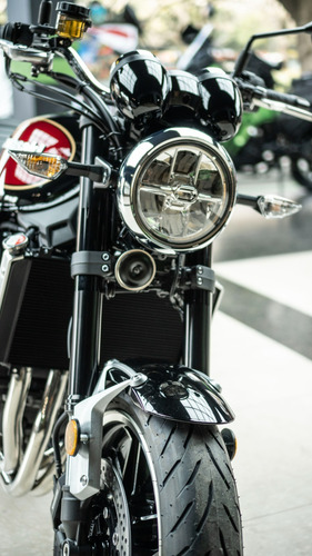 Kawasaki Z900rs (no Bmw Nine T , No Triumph Scrambler)
