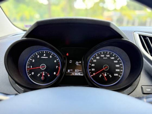 Hyundai HB20S 1.6 COMFORT PLUS 16V FLEX 4P AUTOMÁTICO