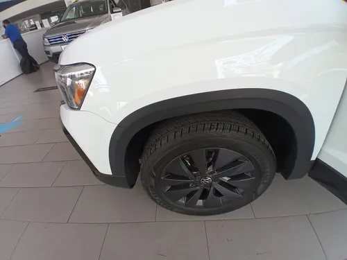 Volkswagen Taos 1.4 Tsi Trendline At