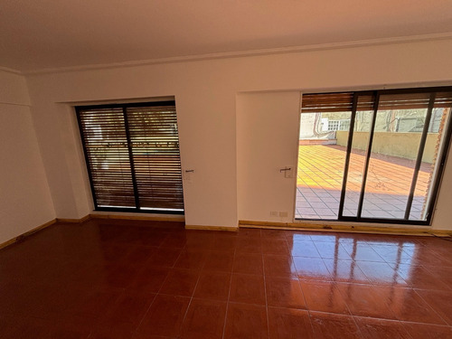 Hermoso Semipiso Con Patio Con Pileta, Leer Toda La Descrpcion!