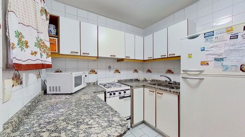 Imagen 3 de 30 de Venta Departamento 3 Amb Balcón Y Dep. Recoleta