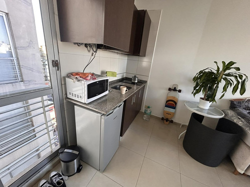Charcas Y Darregueyra - Moderno Estudio Con Balcón Terraza En Palermo